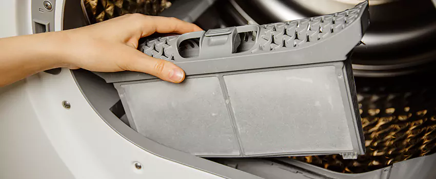 Signs Of A Clogged Dryer Lint Trap in Artesia, California